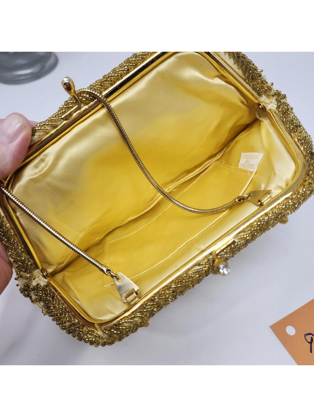 Vintage Beaded Evening Clutch Gold Hong Kong Purse Kisslock Chain 1960s - Picture 3 of 8